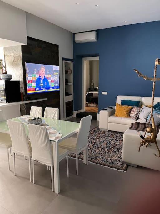 Il Loft Apartment Наполи Екстериор снимка